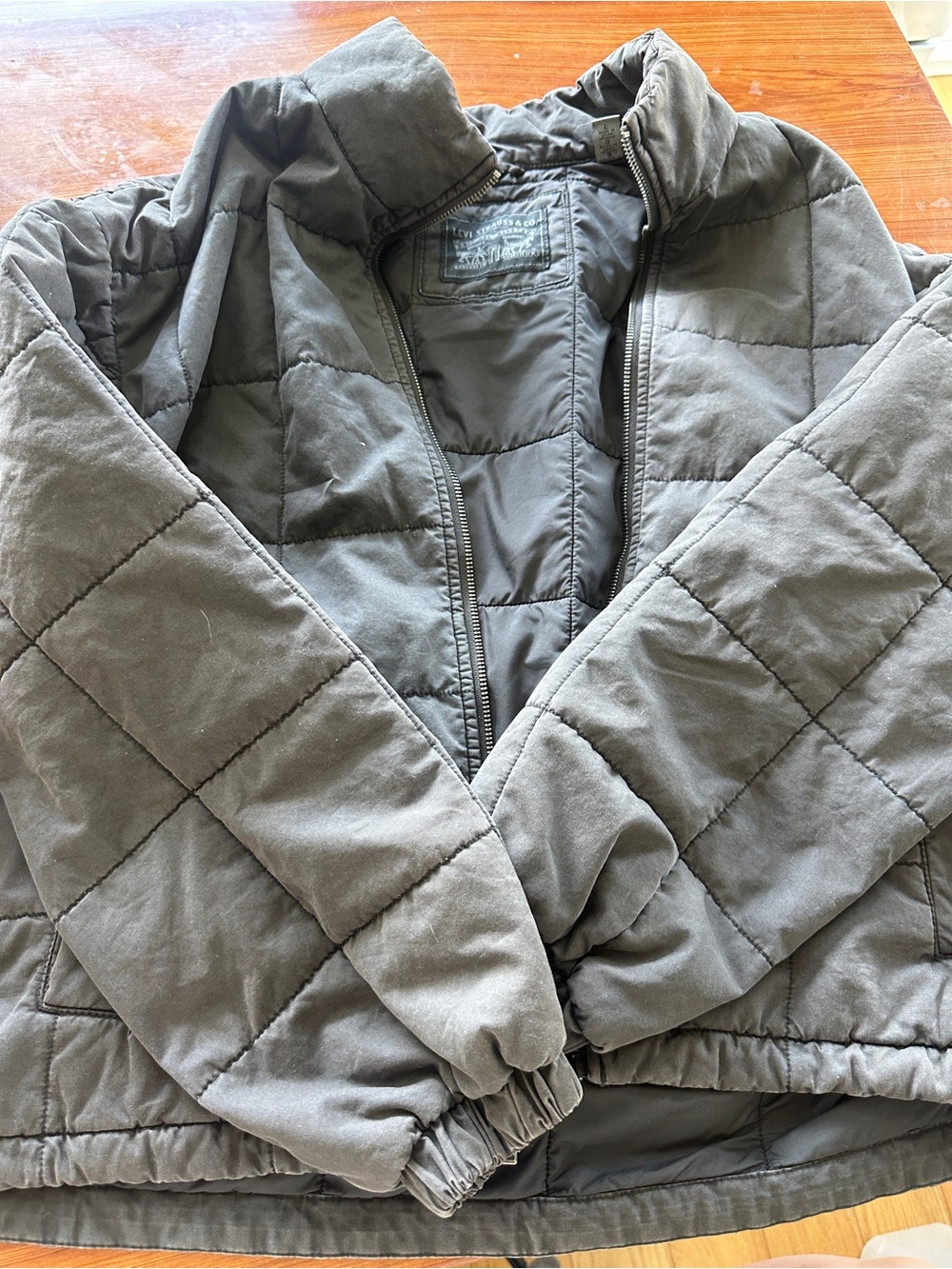 Levi's Quilted Puffer Jacket in Charcoal Gray